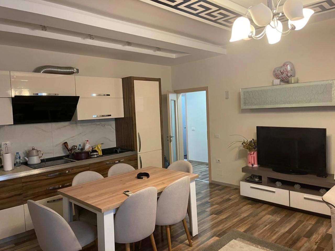 Perla Apartament *
